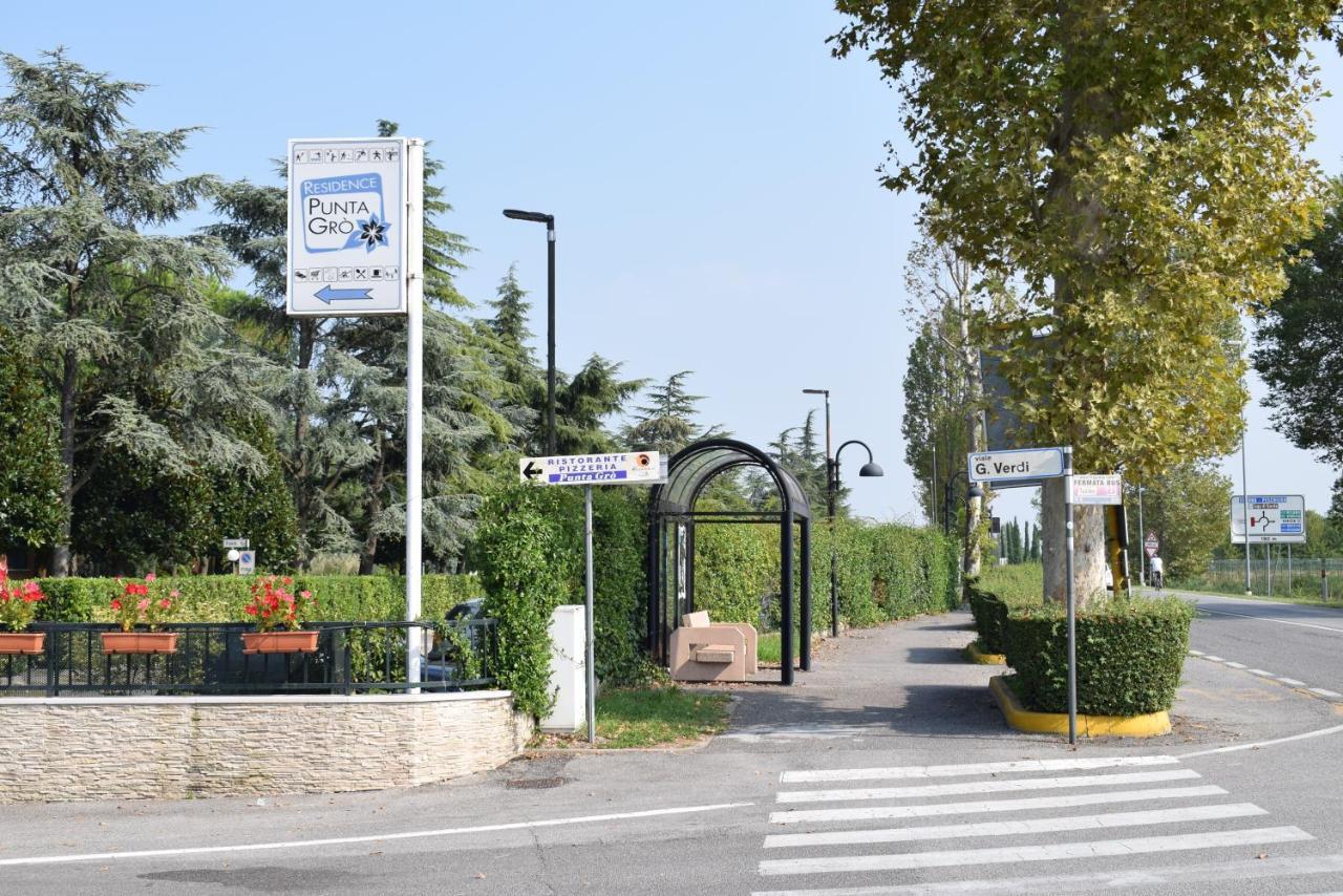 Azur Apartment Sirmione Bagian luar foto